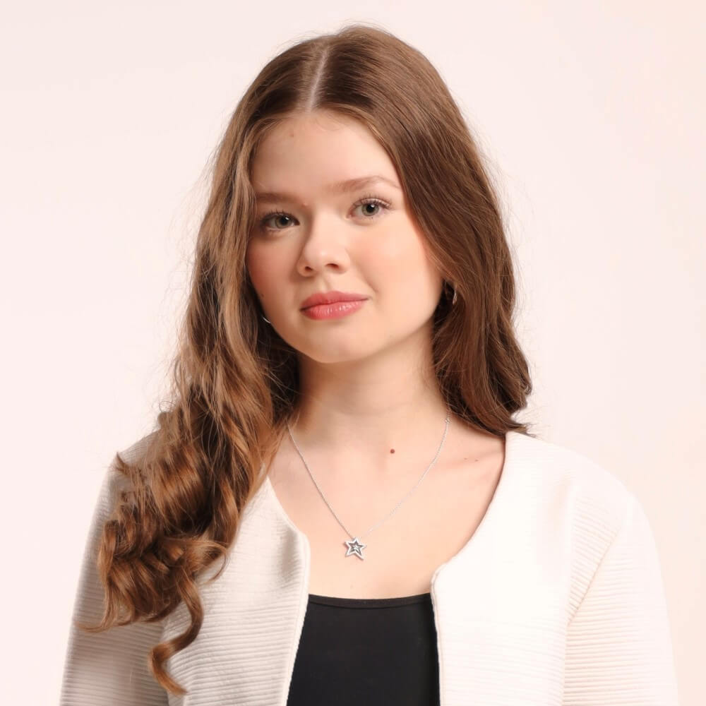 Darina Madeyeva photo