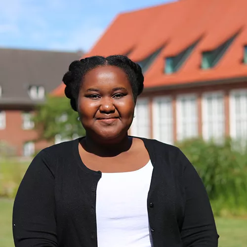 Lynn Shiyaya Likhanga