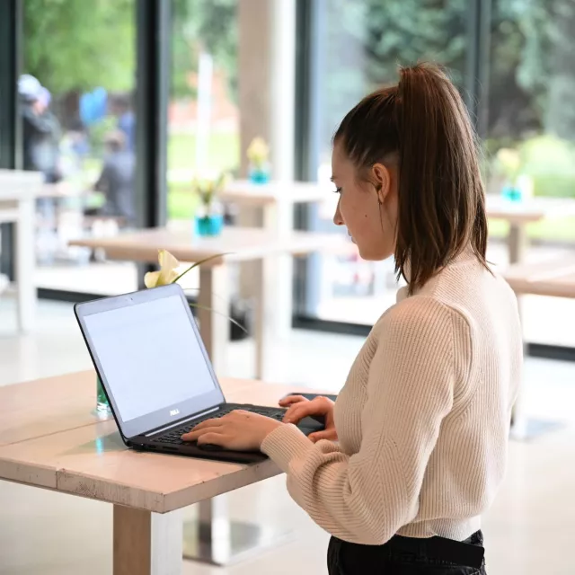 Benefits of an Alumni Network