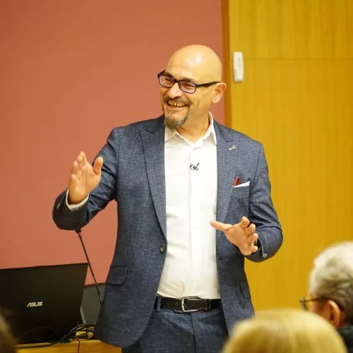 Aras Bozkurt photo